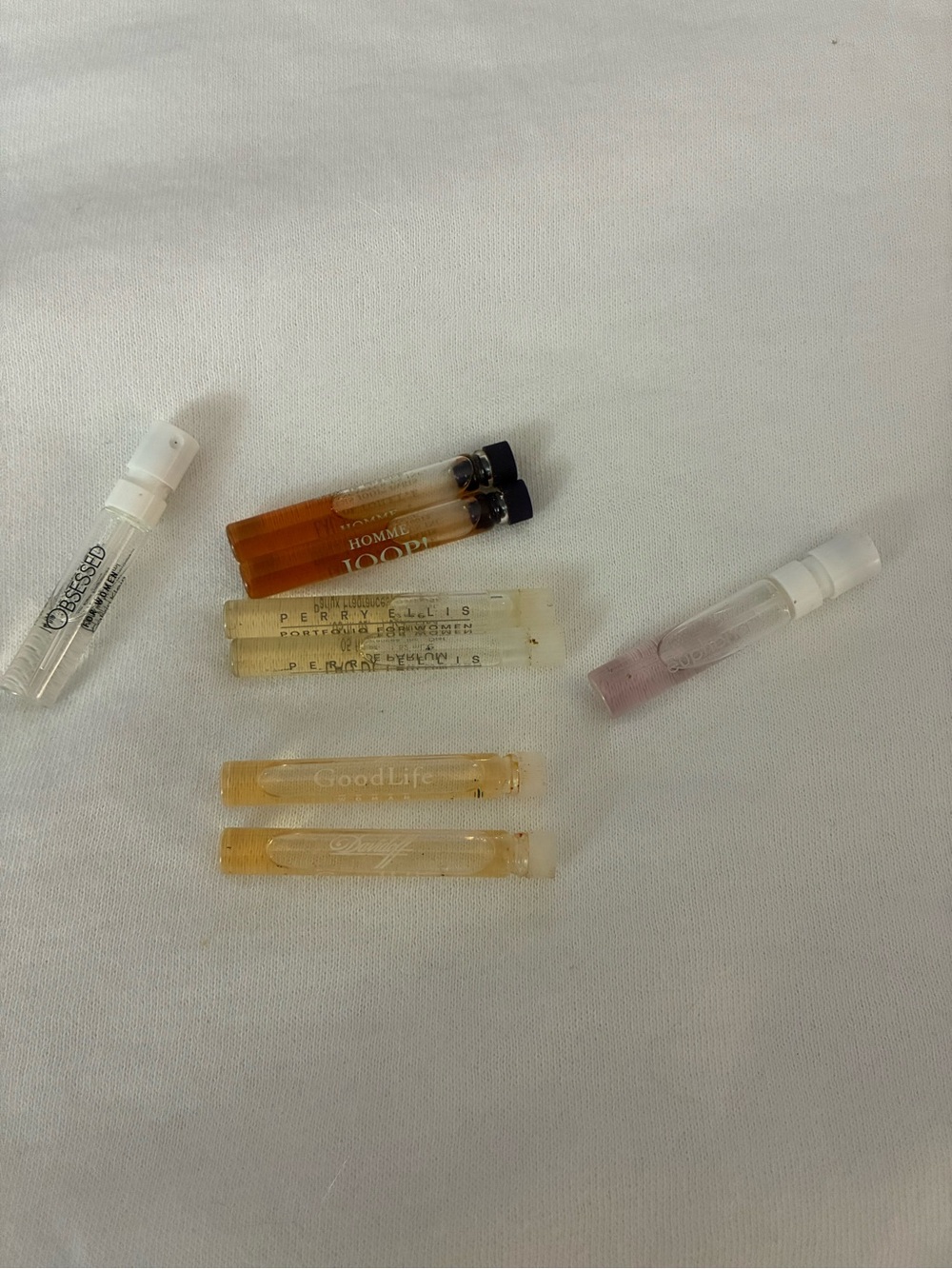 8 Pk Vintage & Assorted Fragrance Samples